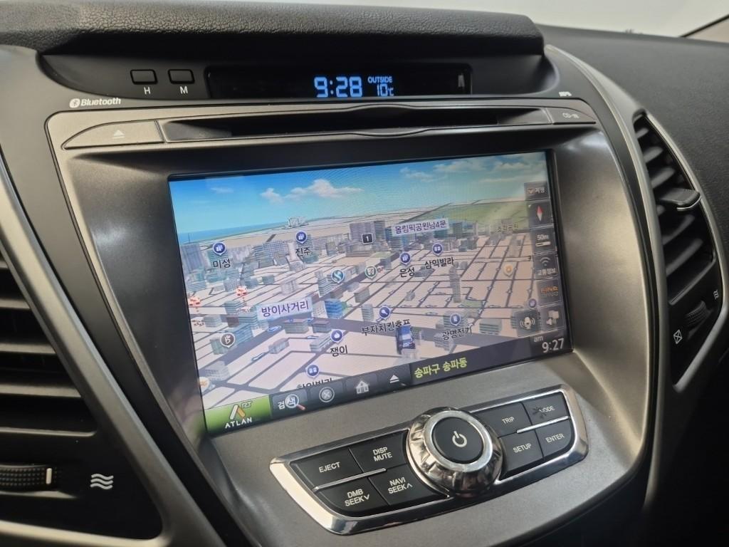 HYUNDAI Avante 2014 Blanco - Importación desde Corea - HF Imports Iquique - Foto 13