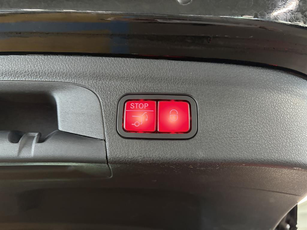 Mercedes Benz GLE Class - Vista 9