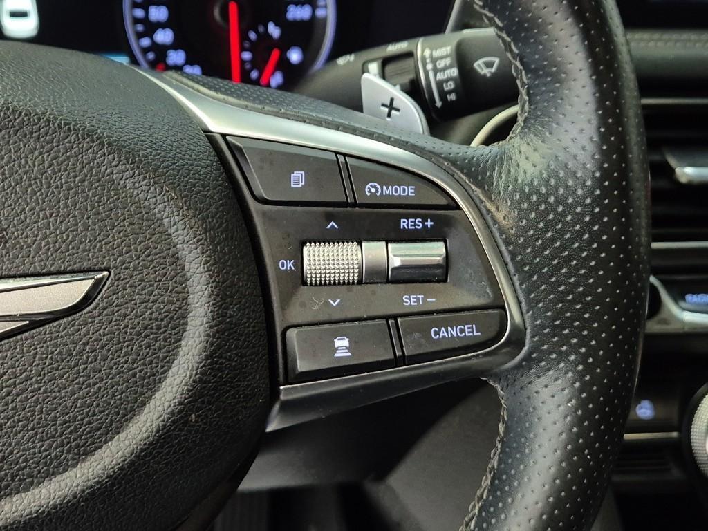 Genesis G70 - Vista 11