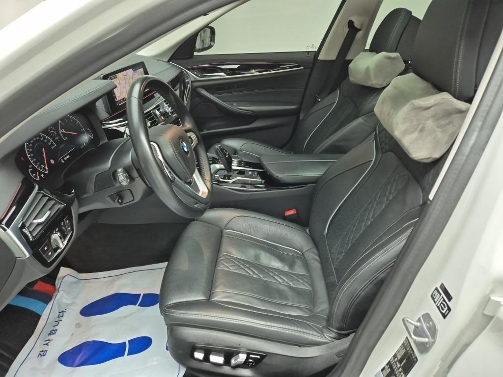 BMW 5 Series - Vista 11