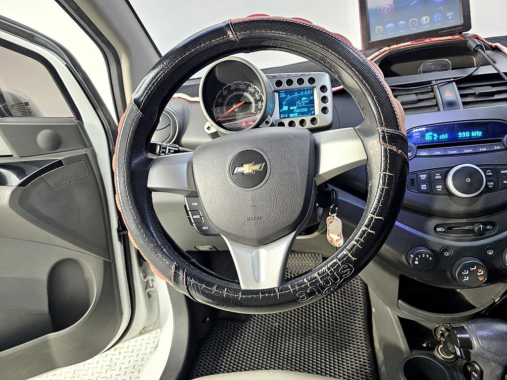 Chevrolet Spark - Vista 12