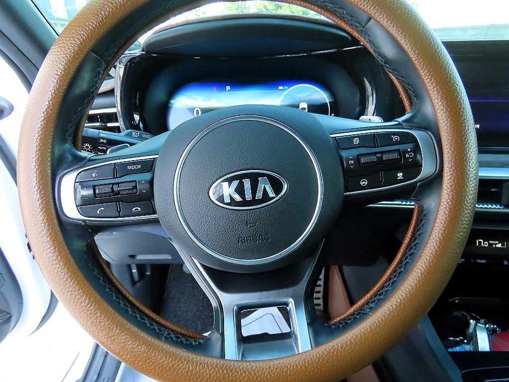 KIA K5 - Vista 8
