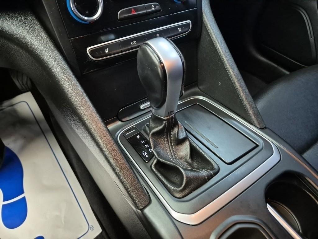 SAMSUNG SM6 - Vista 8