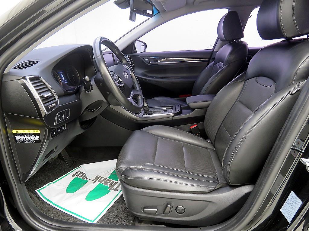 HYUNDAI Grandeur - Vista 6