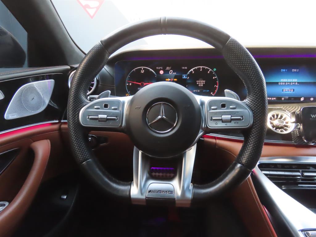 Mercedes Benz AMG GT 2021 Negro - Importación desde Corea - HF Imports Iquique - Foto 7