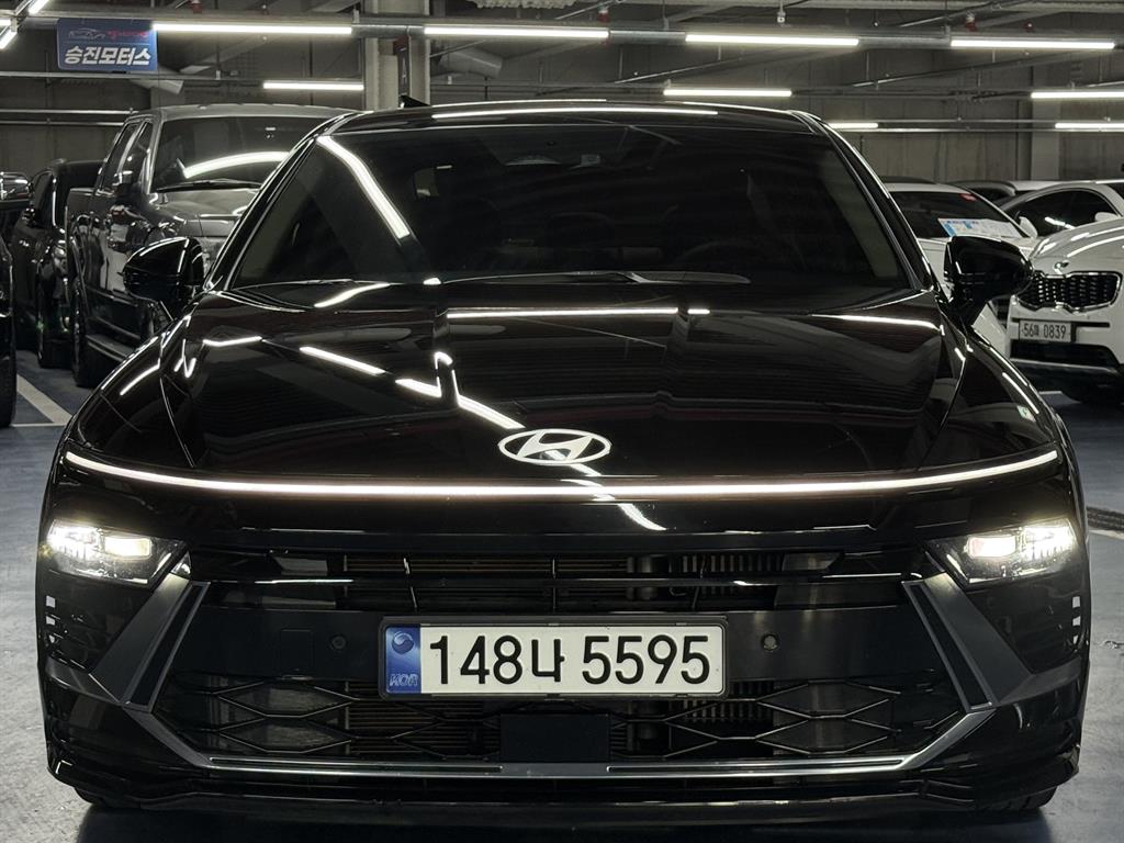 HYUNDAI Sonata - Vista 2