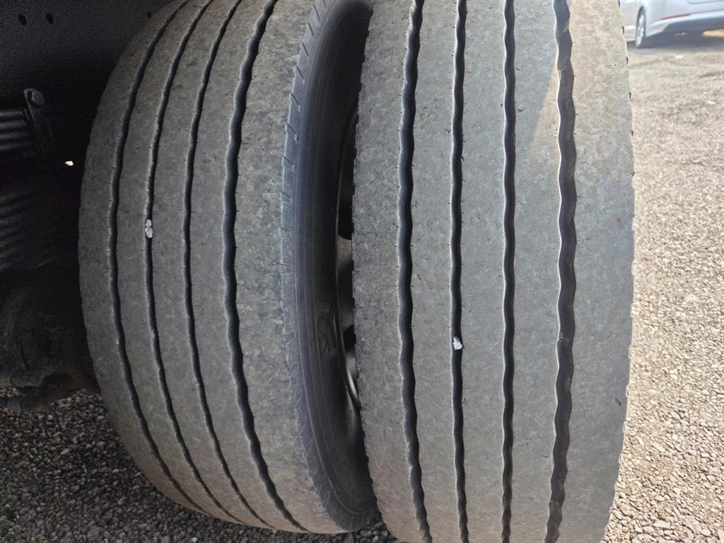 medium and large cargo Cargo - Vista 11