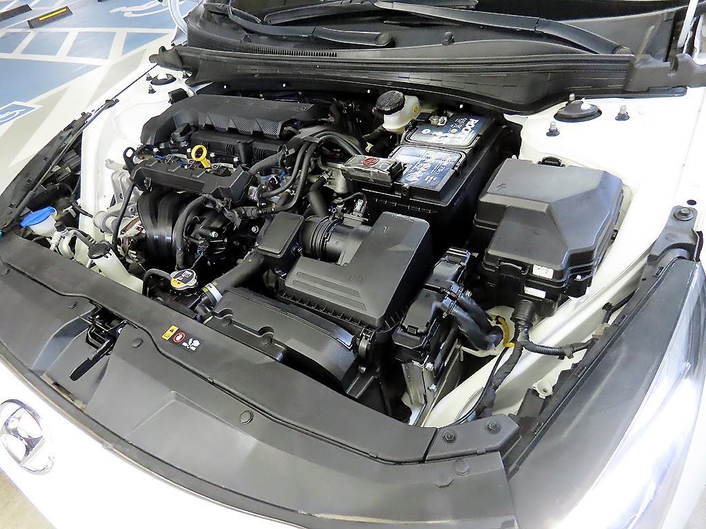 HYUNDAI Avante 2021 Blanco - Importación desde Corea - HF Imports Iquique - Foto 19