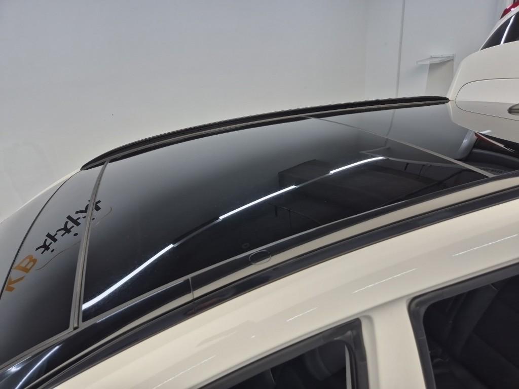 HYUNDAI Tucson 2016 Blanco - Importación desde Corea - HF Imports Iquique - Foto 14