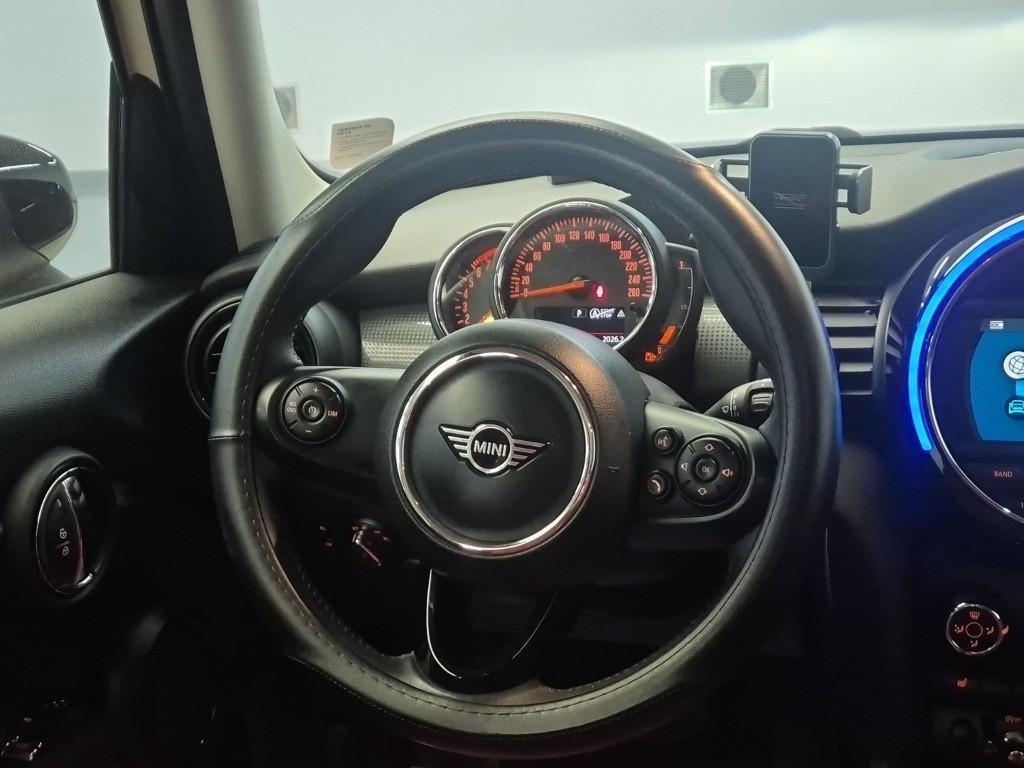 Mini Cooper - Vista 9