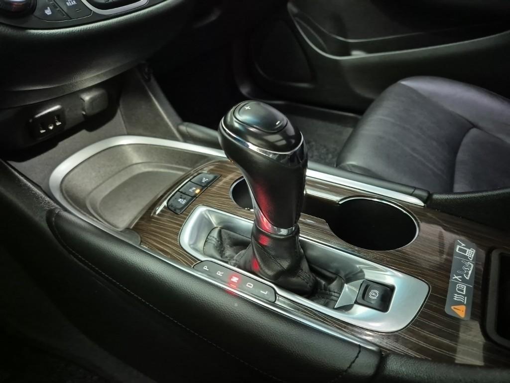 Chevrolet Malibu - Vista 8