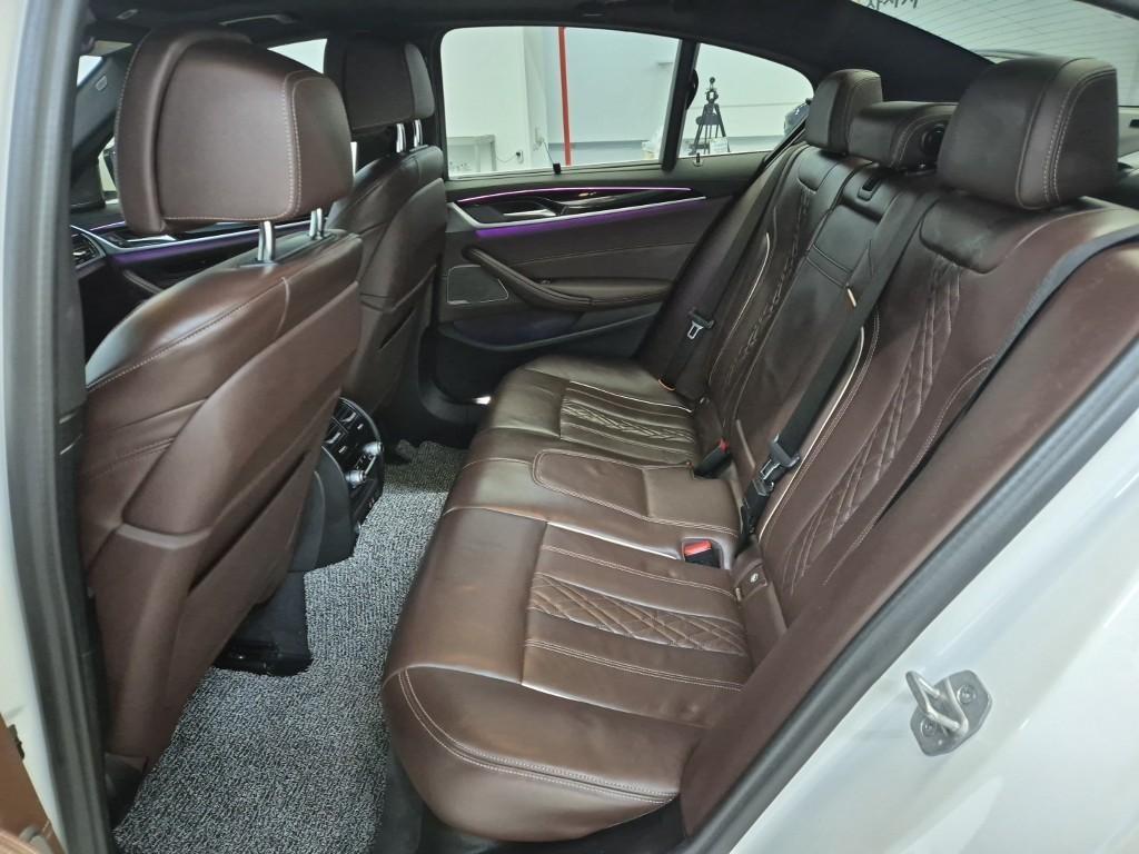 BMW 5 Series 2023 Blanco - Importación desde Corea - HF Imports Iquique - Foto 14