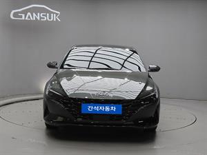 HYUNDAI Avante - Vista 2