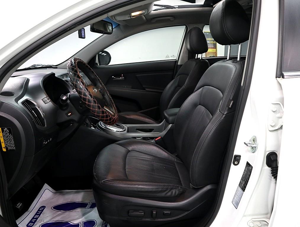 KIA Sportage - Vista 8