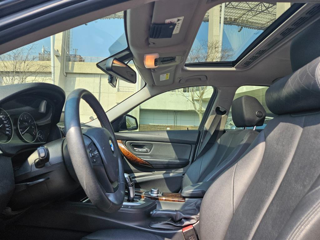 BMW 3 series 2012 Gris - Importación desde Corea - HF Imports Iquique - Foto 14