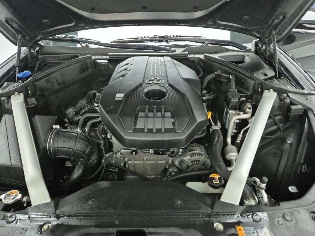 Genesis G70 - Vista 5