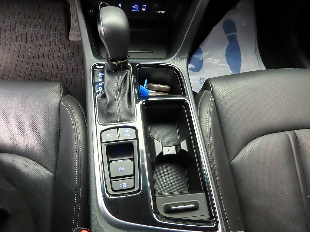 HYUNDAI Sonata - Vista 10