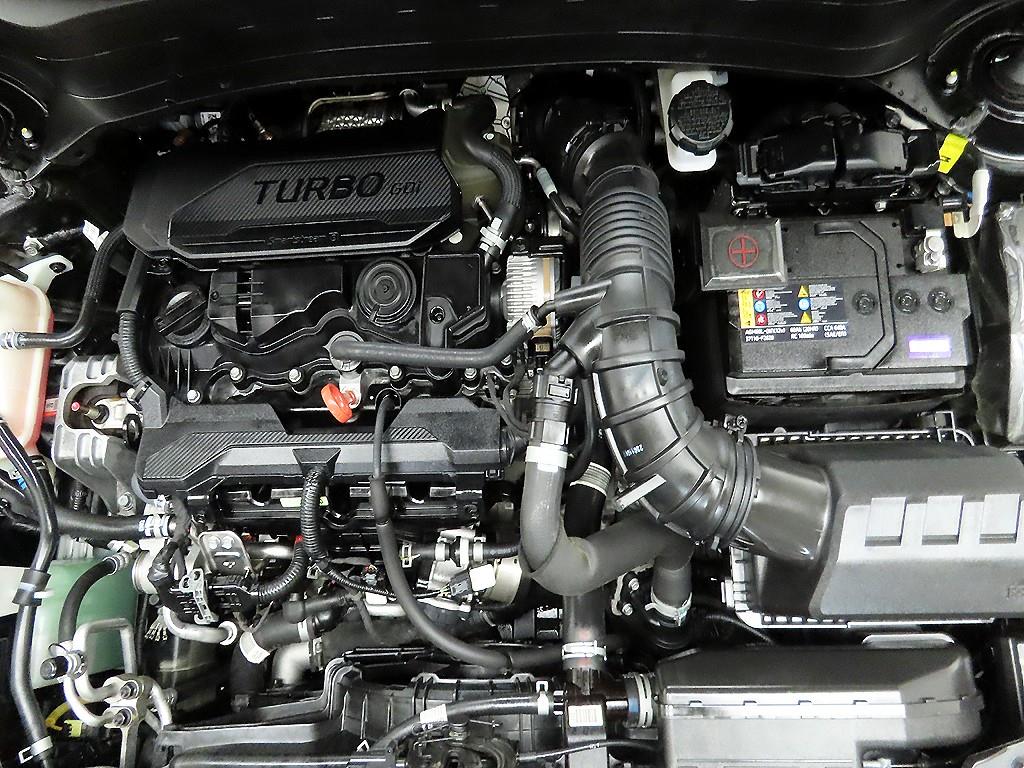 KIA Seltos 2023 Negro - Importación desde Corea - HF Imports Iquique - Foto 20