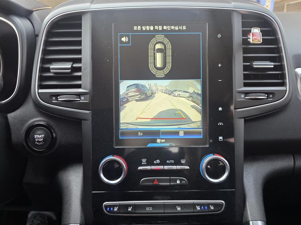 SAMSUNG QM6 - Vista 12