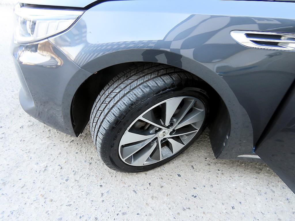 KIA K5 2016 Gris - Importación desde Corea - HF Imports Iquique - Foto 17