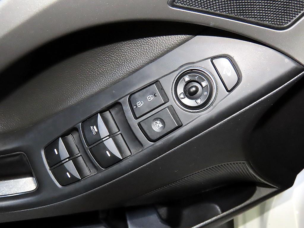 HYUNDAI Avante 2014 Blanco - Importación desde Corea - HF Imports Iquique - Foto 14