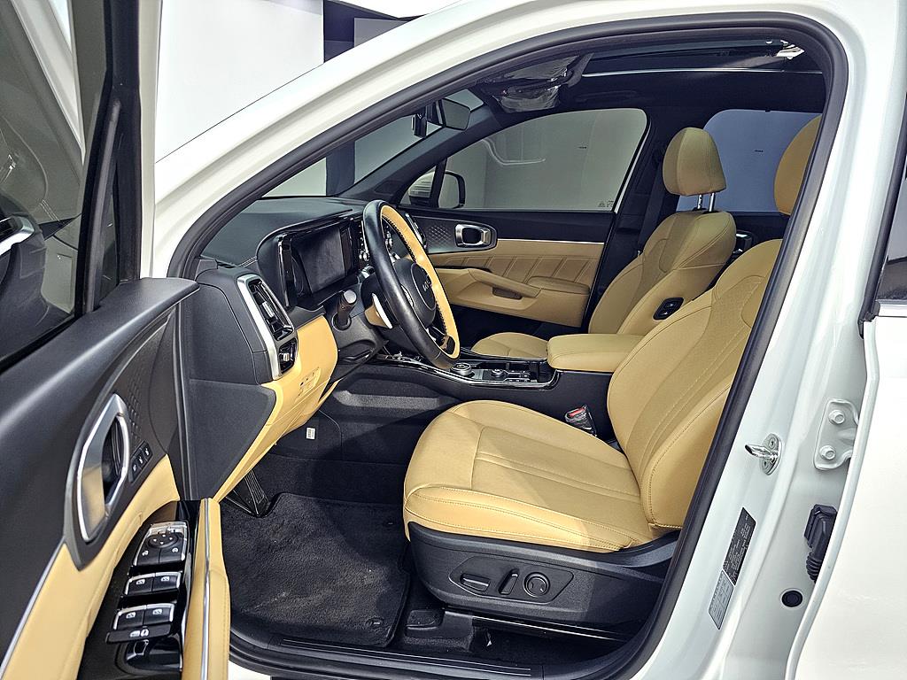 KIA Sorento - Vista 8