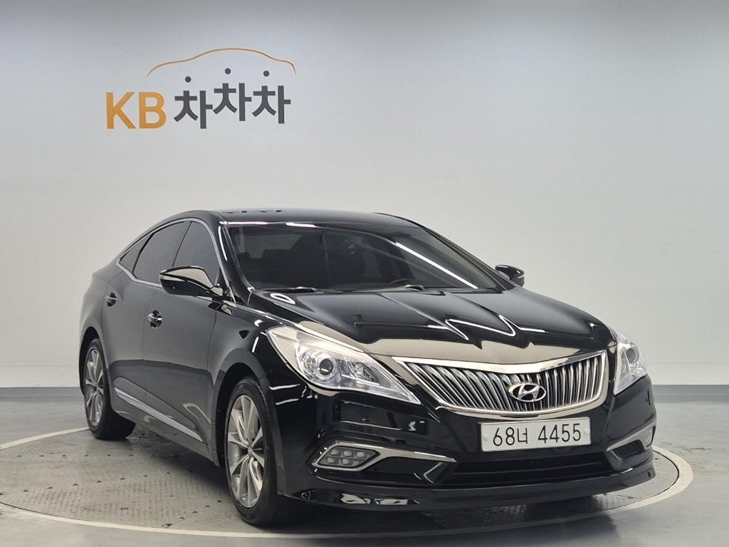 HYUNDAI Grandeur - Vista 4