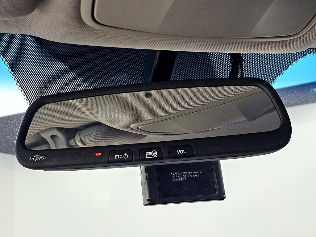 HYUNDAI Santa Fe - Vista 11