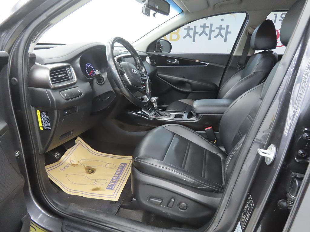 KIA Sorento - Vista 5