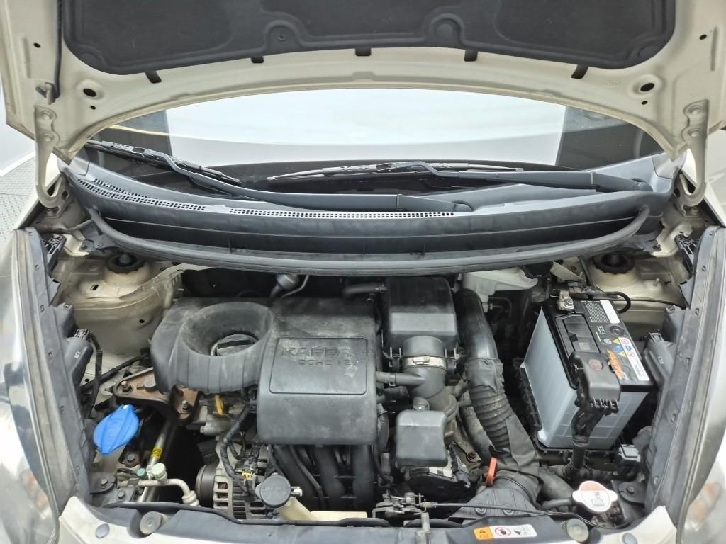 KIA Morning - Vista 5