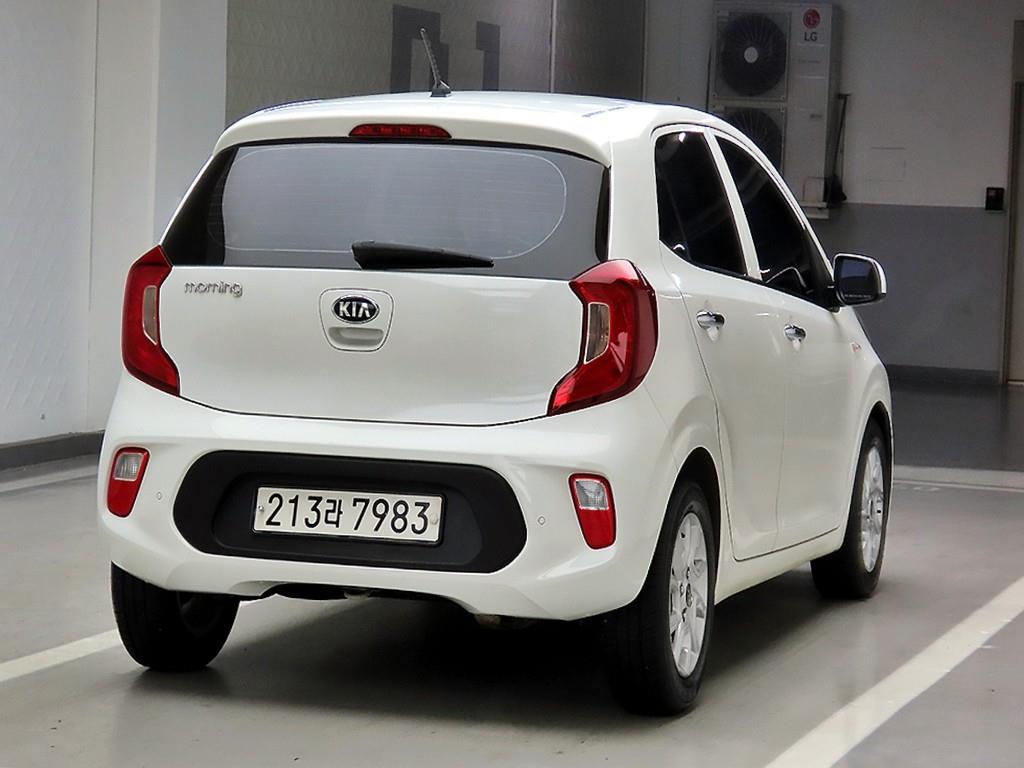 KIA Morning - Vista 4