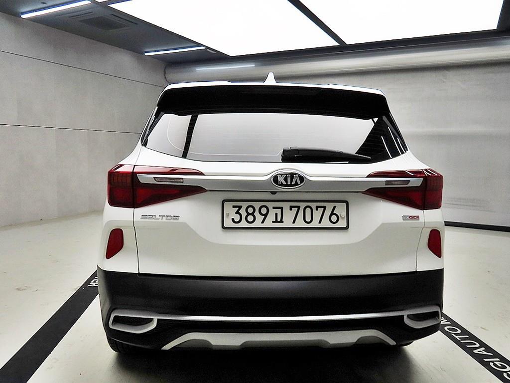 KIA Seltos - Vista 3