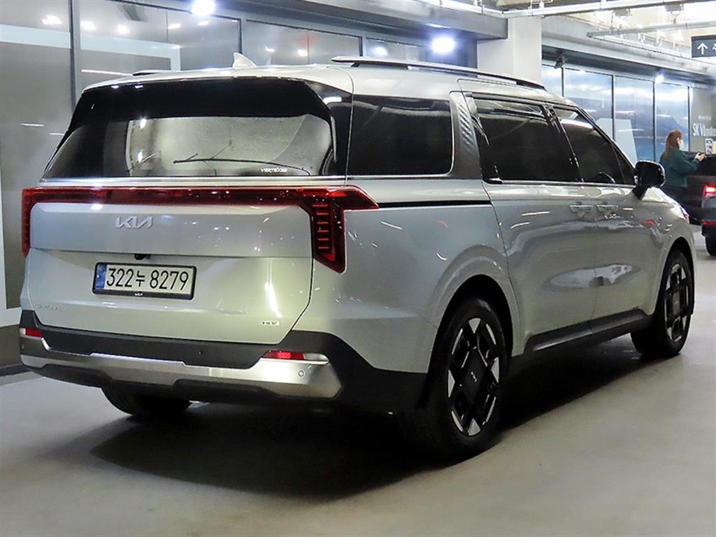 KIA Carnival - Vista 4