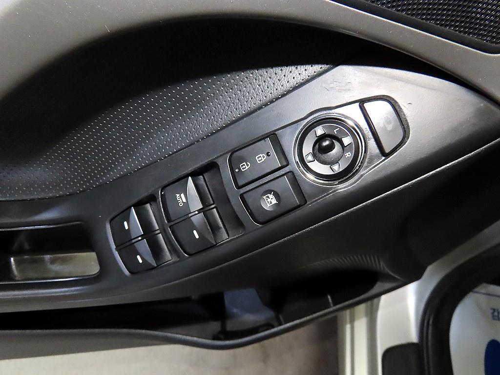 HYUNDAI Avante 2013 Plateado - Importación desde Corea - HF Imports Iquique - Foto 13