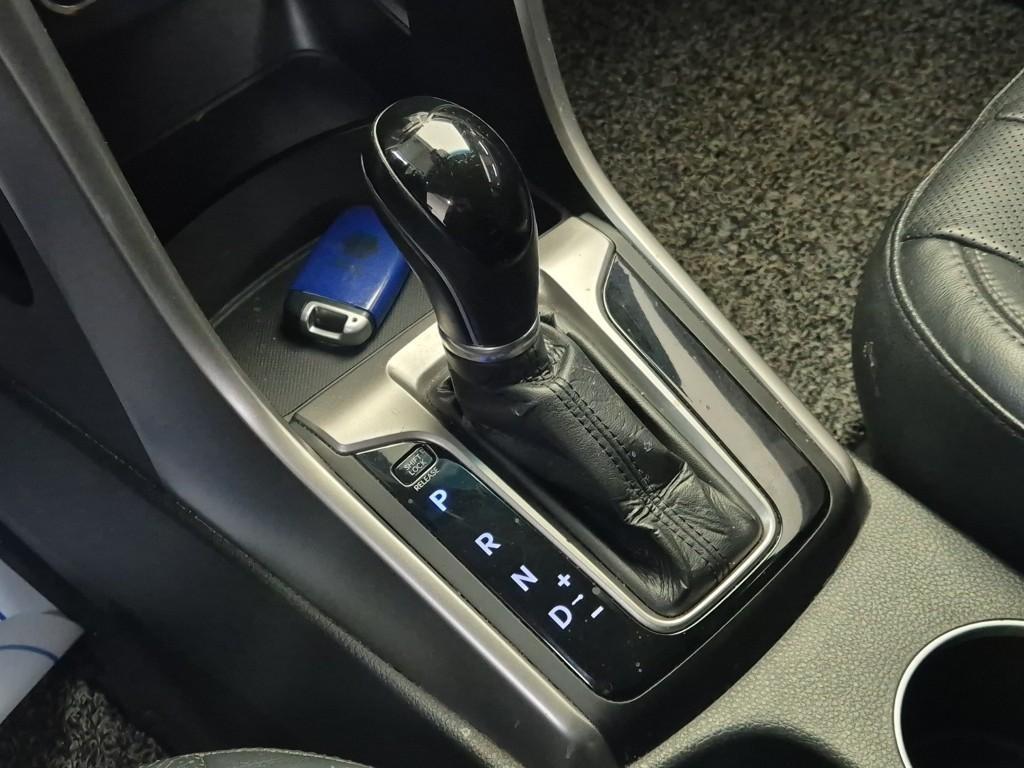 HYUNDAI i30 - Vista 8