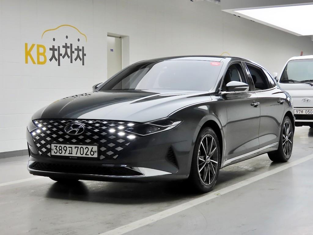 HYUNDAI Grandeur - Vista 2