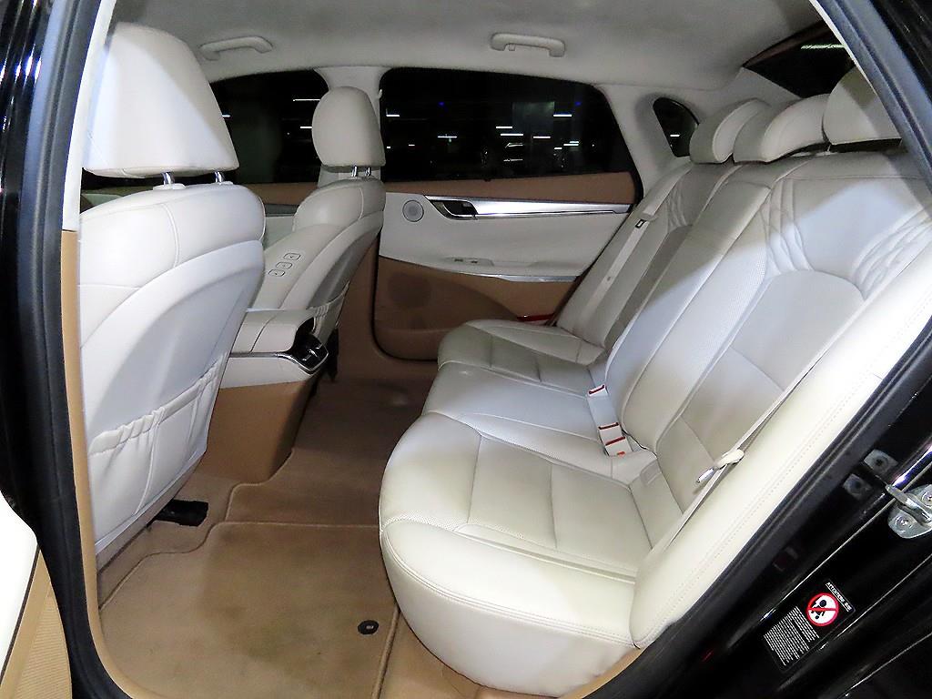 HYUNDAI Grandeur - Vista 8