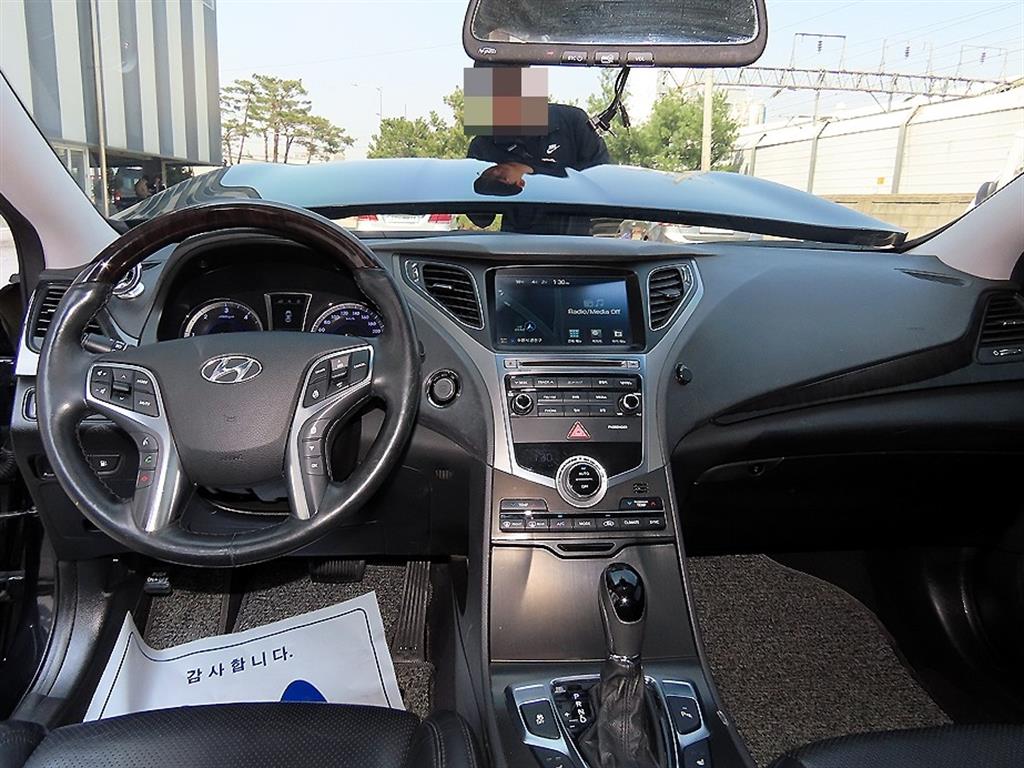 HYUNDAI Grandeur - Vista 6