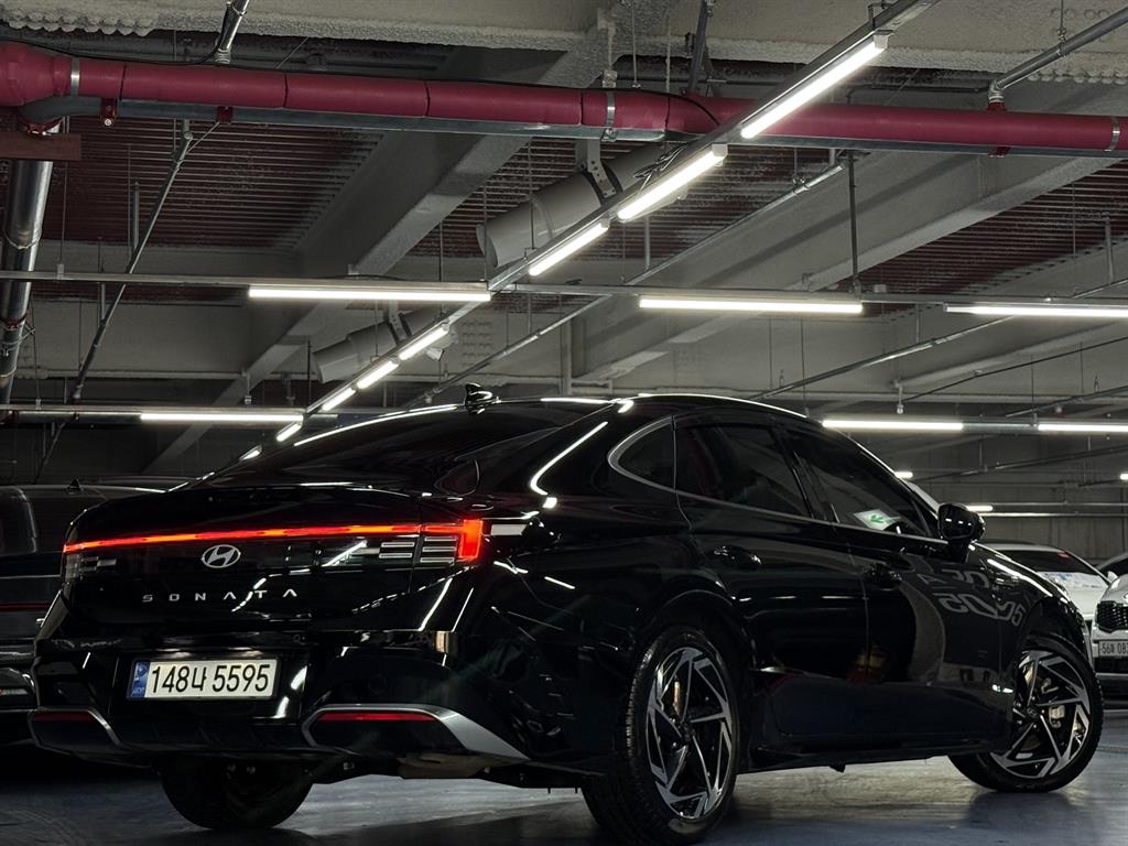 HYUNDAI Sonata - Vista 3