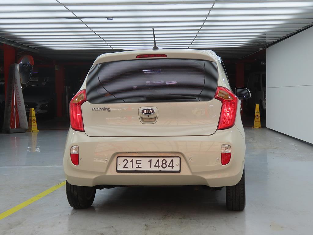 KIA Morning - Vista 3