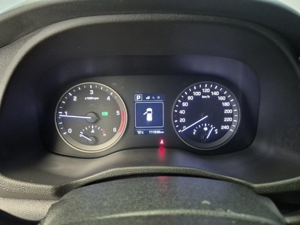 HYUNDAI Tucson - Vista 6