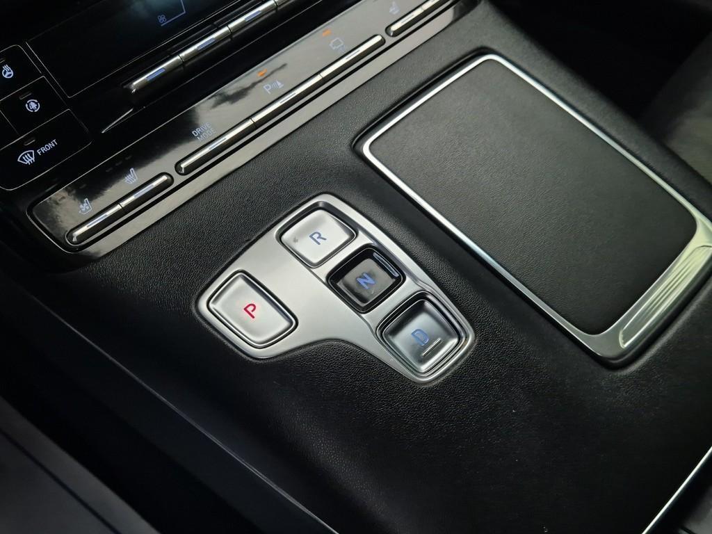 HYUNDAI Grandeur - Vista 8