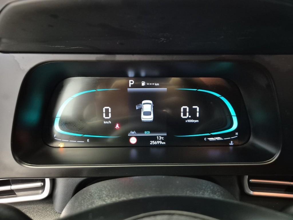 HYUNDAI Avante - Vista 6