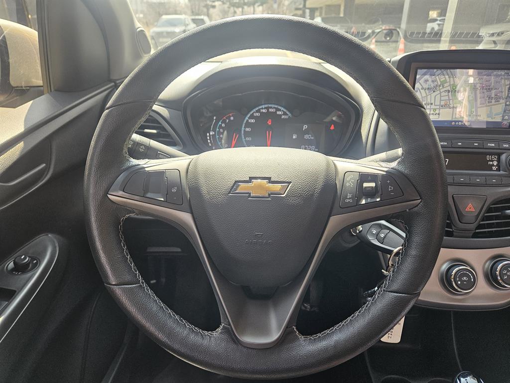 Chevrolet Spark 2021 the color of pearl - Importación desde Corea - HF Imports Iquique - Foto 13