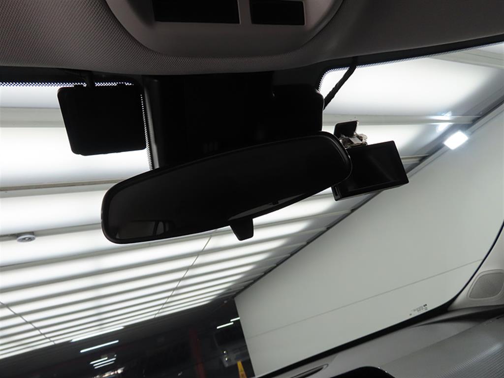 Chevrolet Trax 2026 Blanco - Importación desde Corea - HF Imports Iquique - Foto 15