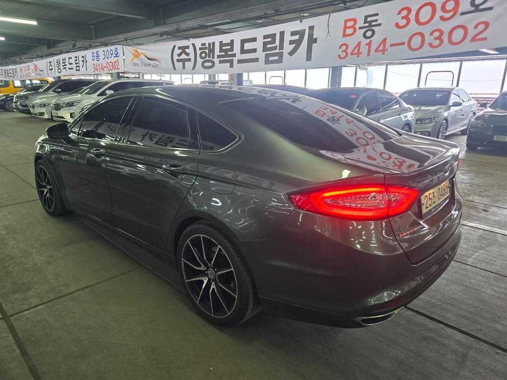 Ford Mondeo - Vista 4