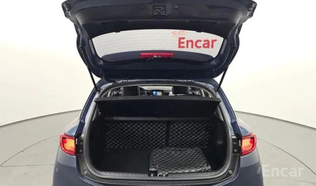 KIA Stonic 2018 Azul - Importación desde Corea - HF Imports Iquique - Foto 20