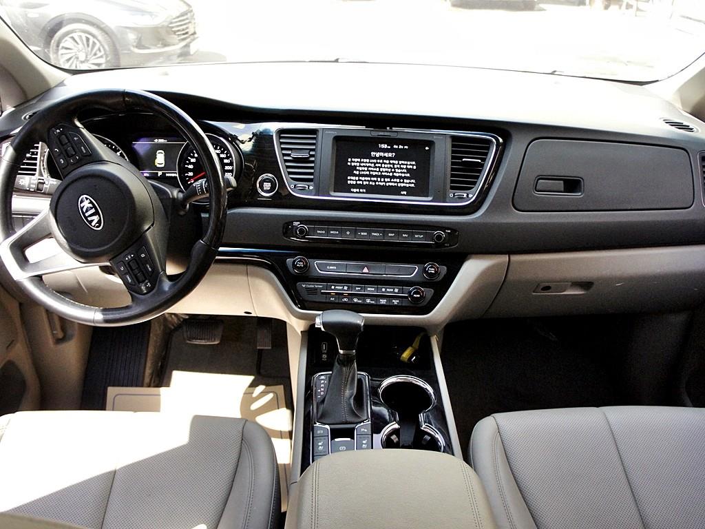 KIA Carnival 2019 Blanco - Importación desde Corea - HF Imports Iquique - Foto 7