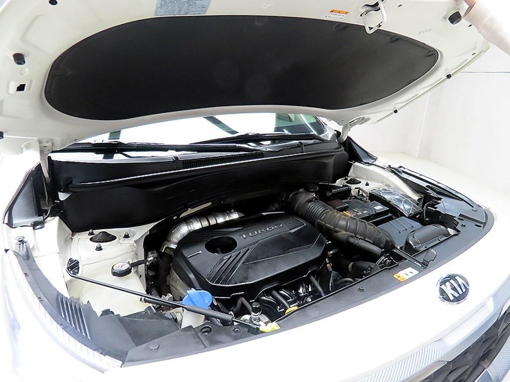 KIA Seltos 2020 Blanco - Importación desde Corea - HF Imports Iquique - Foto 18