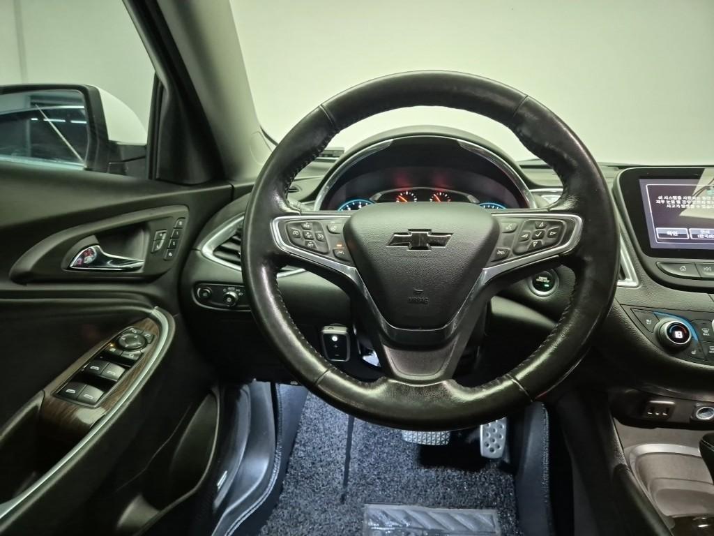 Chevrolet Malibu 2017 Blanco - Importación desde Corea - HF Imports Iquique - Foto 16